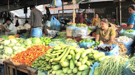 तरकारी खाँदै छौं कि विष ?