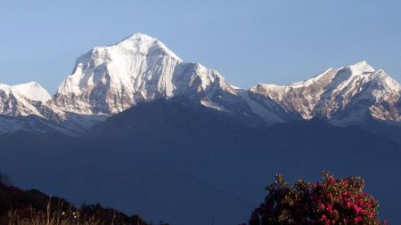 गणेश हिमालका कारण पर्यटक आकर्षित