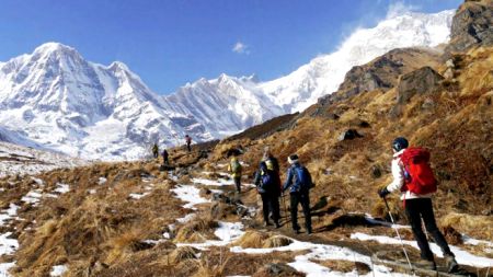 वसन्तपुर हुँदै कञ्चनजङ्घा हिमालसम्म पुग्ने पदमार्ग ठप्प