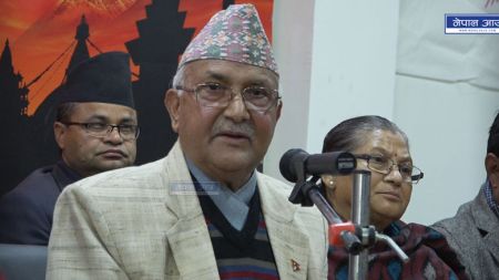 नेपालमा दुई किसिमको पत्रकारिता छ - केपी ओली