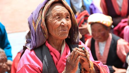 ७० वर्ष नाघेका वृद्धवृद्धालाई घरमै उपचार सेवा दिने