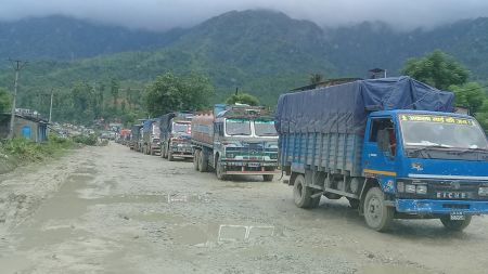 यात्रुबाहकलाई प्राथमिकता दिँदै नारायणगढ–मुग्लिन सडक भदौ २८ गतेबाट रातमा पनि खुल्ला