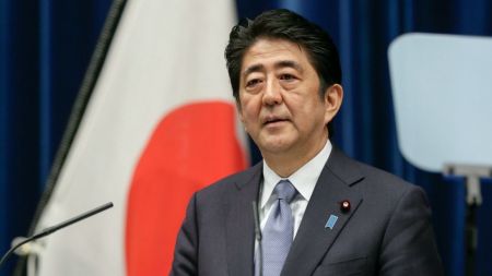 जापानका प्रधानमन्त्रीले किन गरे अकस्मात संसद विघटन ?