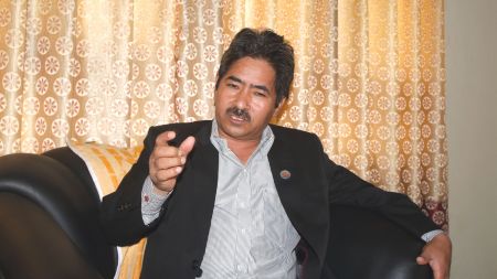 विनाविभागीय मन्त्री टेकबहादुर बस्नेत सहित ५ जना पोलिटब्युरो सदस्यलाई कार्बाही