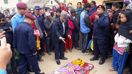 बम विस्फोटमा मारिएका म्यादी प्रहरी चौधरीलाई २५ लाख राहत