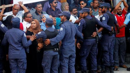 मालदिभ्स: सानो देश तर बारम्बार राजनीतिक संकट