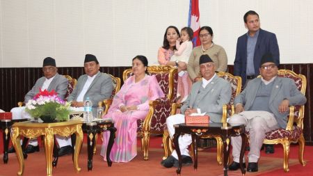 सभामुख कृष्णबहादुर महराले लिए सपथ, पहिलो पटक दौरा सुरुवालमा सपथ