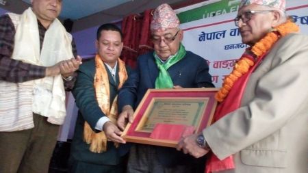 खनाललाई नेपाली वाङ्मय साधना सम्मान 