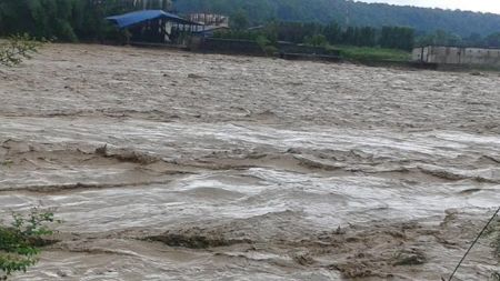 बाढी पहिरोबाट २२ जनाको मृत्यु, २ जना वेपत्ता