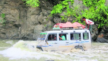 कर्णाली प्रदेश: राजमार्गको यात्रा, सास्तीमै बित्छ दिन