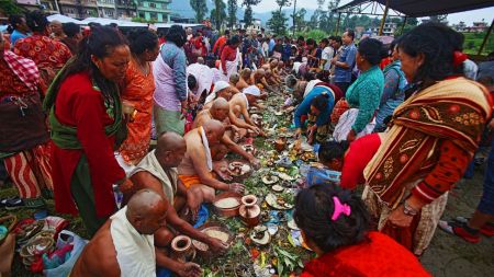 मनाइयो पितृ सम्मान दिवस, गोकर्णमा तीन लाख भक्तजन