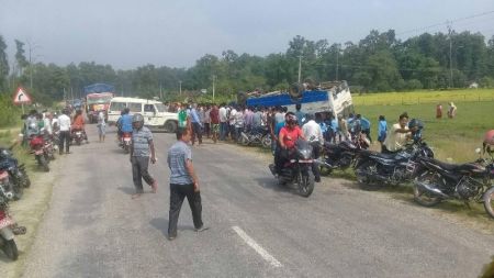  कैलालीमा बस दुर्घटना हुँदा एकजनाको मृत्यु