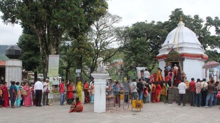 विन्ध्यवासिनीमा २३५ वर्षपछि करारमा पुजारी नियुक्त