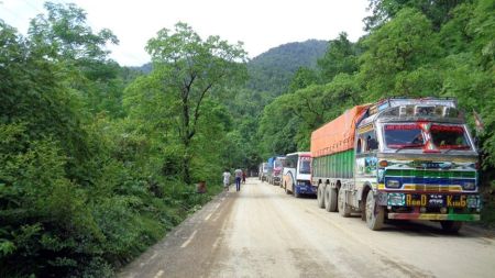 पूर्व–पश्चिम राजमार्ग सुचारु 