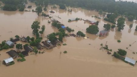 बाढीः सर्पको टोकाइदेखि सरुवा रोगको संक्रमणसम्म