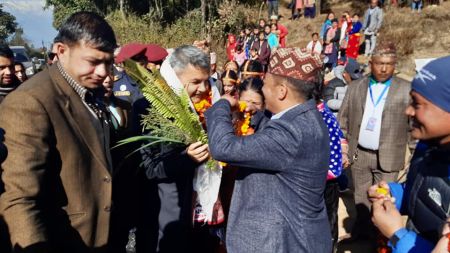 नगरकोट सडक निर्माण सम्पन्न नभए कारवाही गर्छौंः मन्त्री बाँस्कोटा