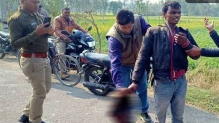 टाउको लिएर पुलिसकहाँ पुगेका श्रीमान‍्ले भने, ‘श्रीमतीलाई मारिदिएँ, मलाई पक्राउ गर्नुस्’