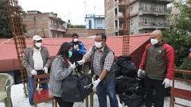 पत्रकारलाई स्वास्थ्य सामग्री हस्तान्तरण