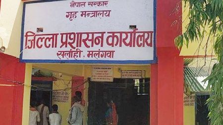 भारतीय नाका खोल्न माग गर्दै प्रधानमन्त्रीलाई ज्ञापन पत्र