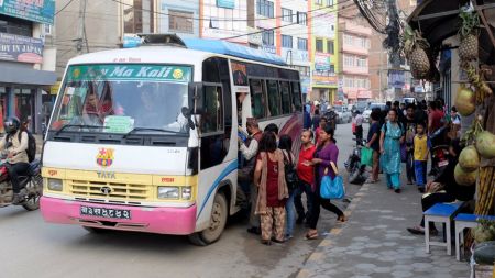 सार्वजनिक सवारीमा भाडादर नराखे कार्वाही 