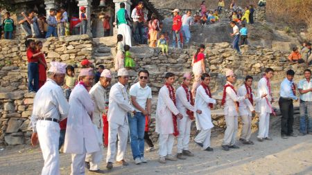 टीकापुरमा आजदेखि होली शुरु