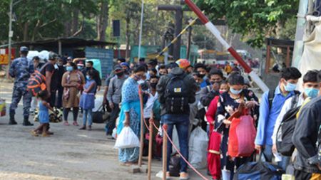 लापर्वाहीले धनगढिमा कोरोनाको जोखिम, नाकावाटै भागे ५ संक्रमित