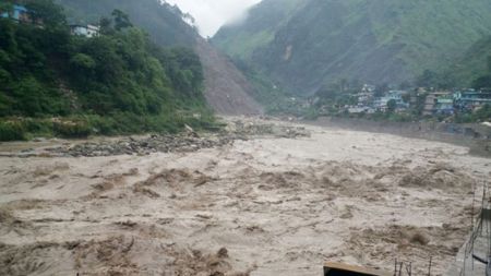 महाकाली नदीको बहाव घट्दो क्रममा