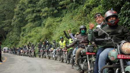 आन्तरिक पर्यटन प्रबर्द्धन र भाइचाराको सम्बन्ध विस्तार गर्न बुलेट यात्रा (फोटोफिचर)