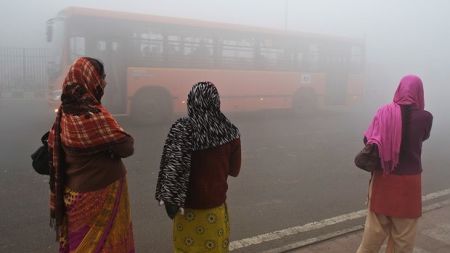 भारतीय राजधानीको वायु प्रदूषणले विश्वलाई झक्झक्यायो